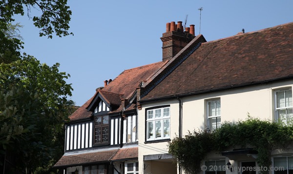 Letchmore Heath cottages